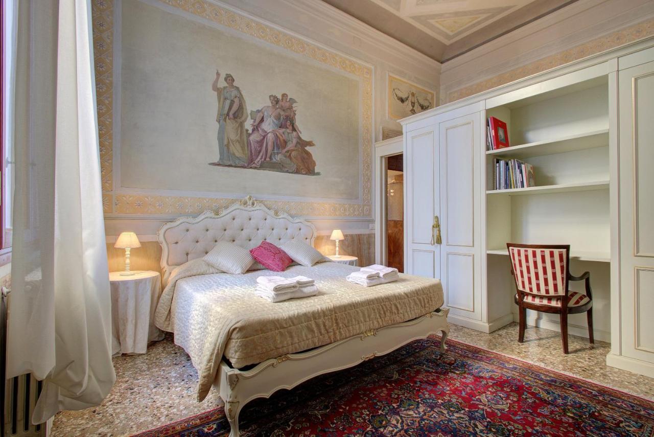 Doge Stair, Gorgeous - Bbc Venice Grand 2024 Tour Recorded Here! ภายนอก รูปภาพ