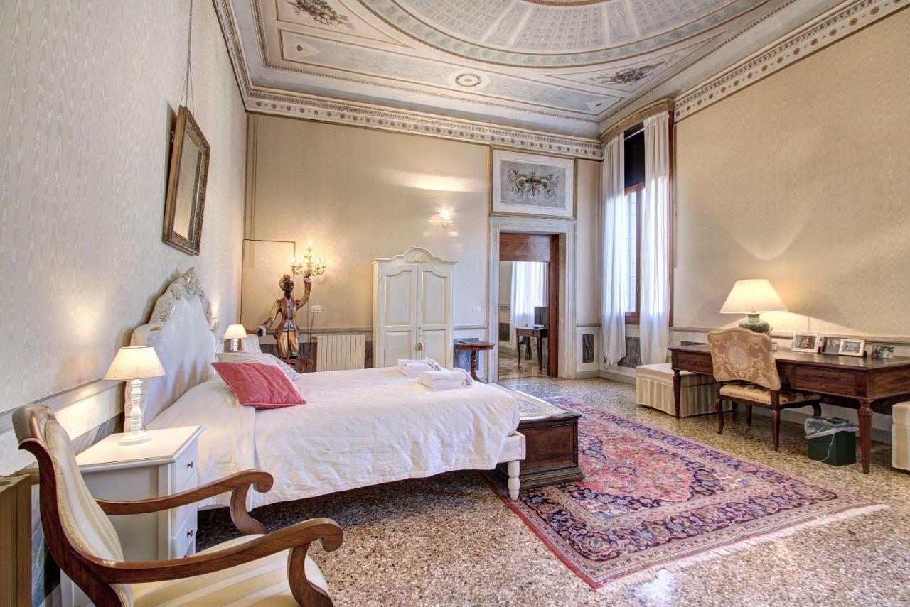 Doge Stair, Gorgeous - Bbc Venice Grand 2024 Tour Recorded Here! ภายนอก รูปภาพ