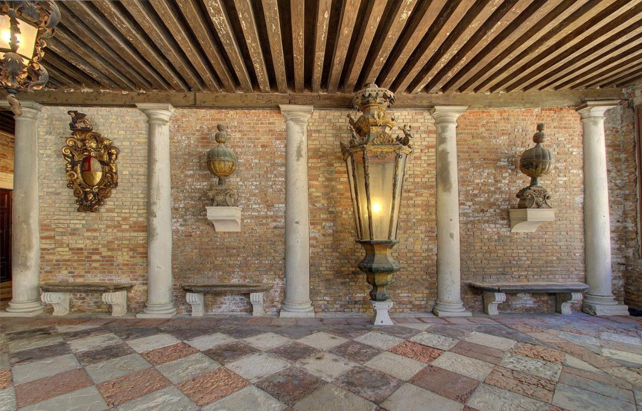 Doge Stair, Gorgeous - Bbc Venice Grand 2024 Tour Recorded Here! ภายนอก รูปภาพ